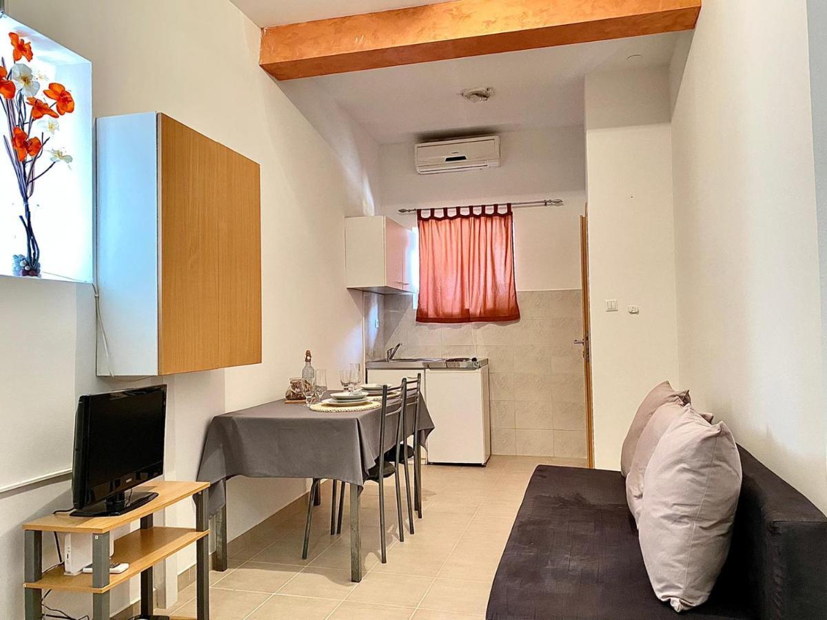 Apartments Helen Split Eksteriør bilde